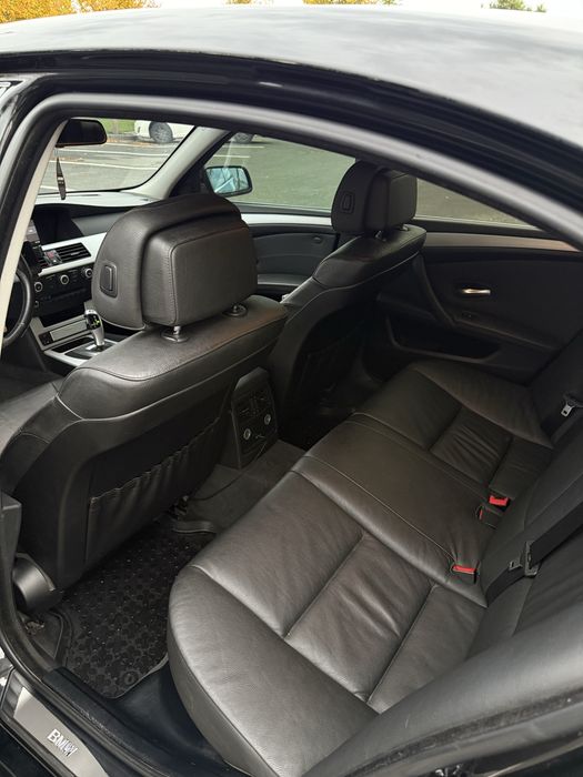 Продам BMW 5 series E60 530xi