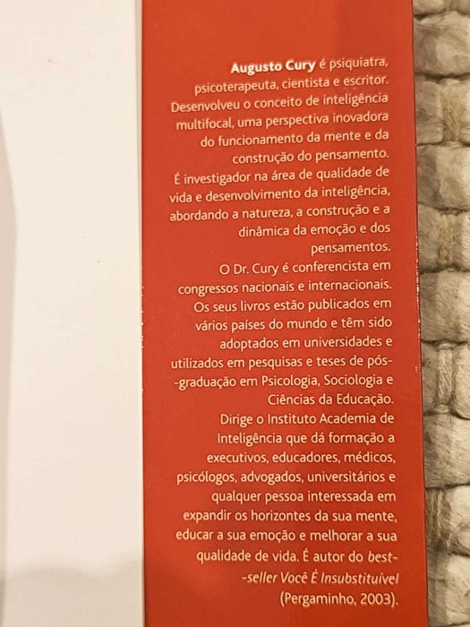 Livro "Pais Brilhantes, Professores Fascinantes" de Augusto Cury