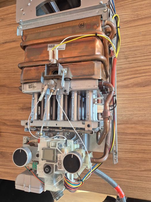 Junkers  hydro 4200, gazowy przeplywowy podgrzewacz wody