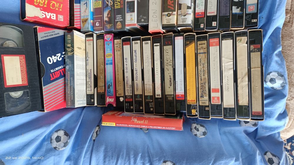 Kasety VHS okazja