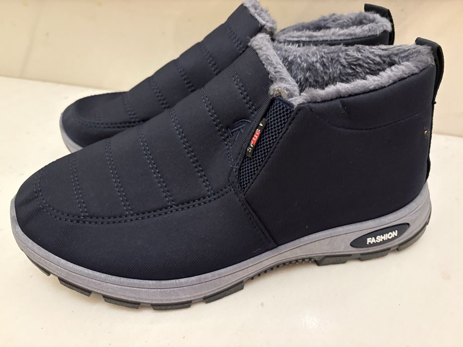 Чоловічі боти р 43.