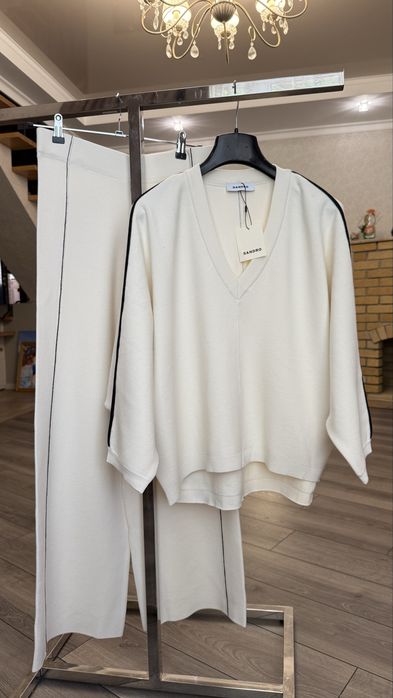 Трикотажный костюм с брюками  Sandro