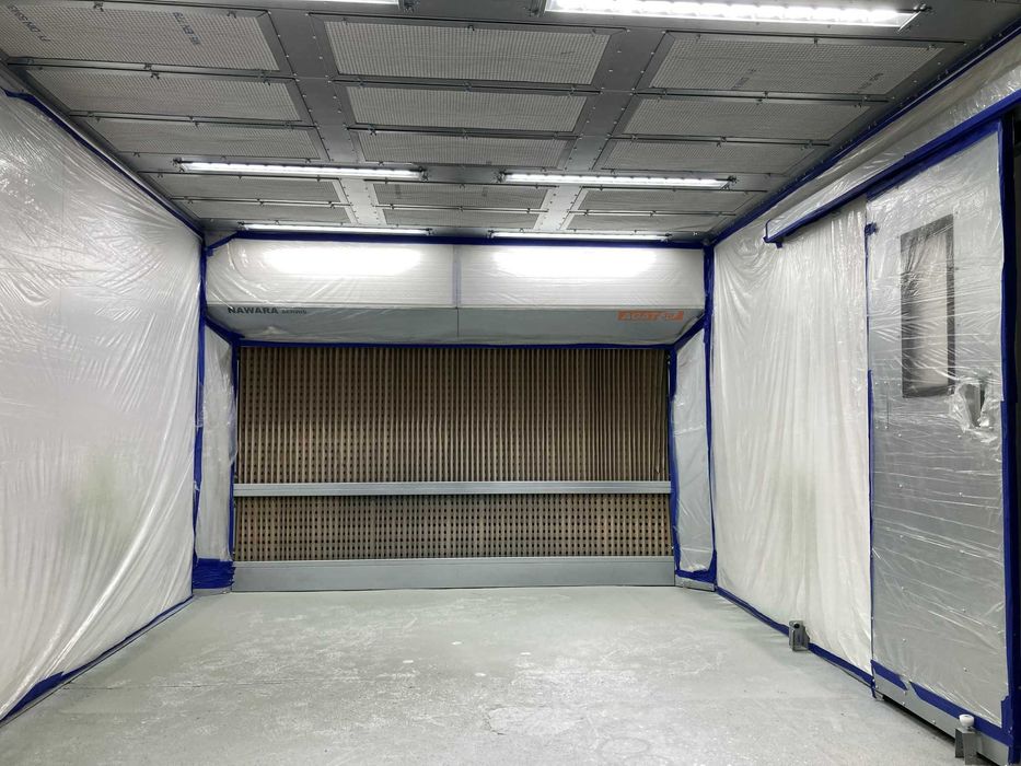 Usługi lakiernicze dla stolarzy (lakierowanie frontów meblowych)