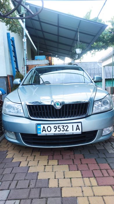 Skoda Octavia 2011 VIN TMBHT61Z5B2160246 фото оголошення 2 з 13