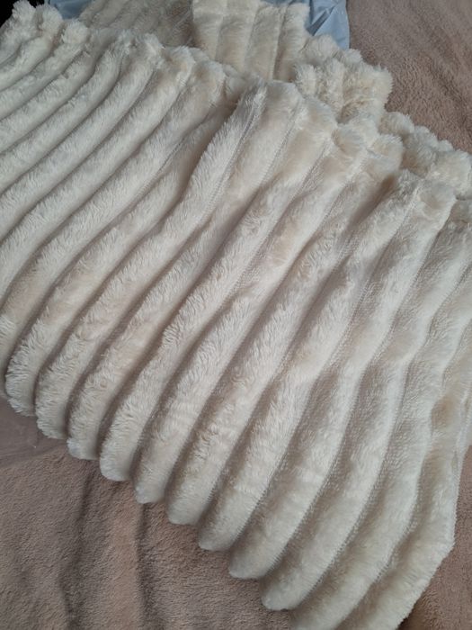 Luksusowy przytulny Koc/Narzuta Nowy