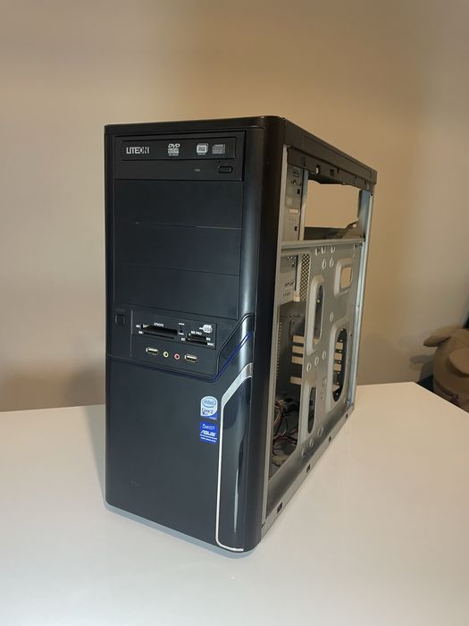 Torre para computador halfman com Led