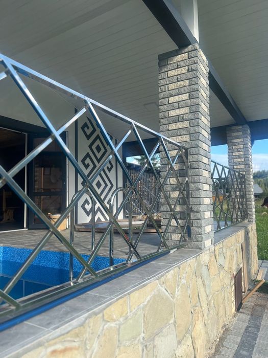 Перила з нержавійки/балкони/дашки