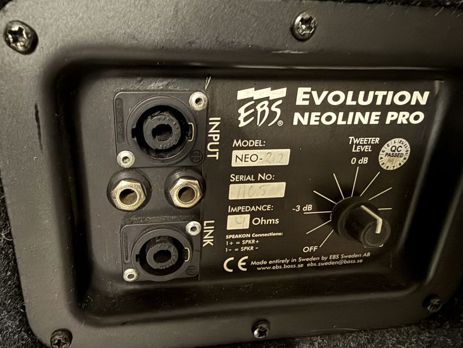 Coluna Baixo EBS Neo 212