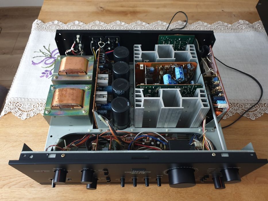 Wzmacniacz Sansui AU-719