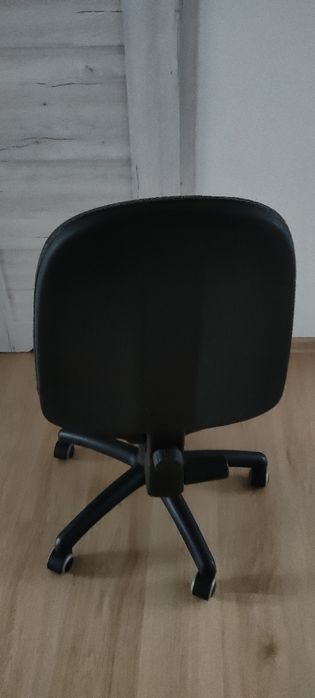 Fotel biurowy szary