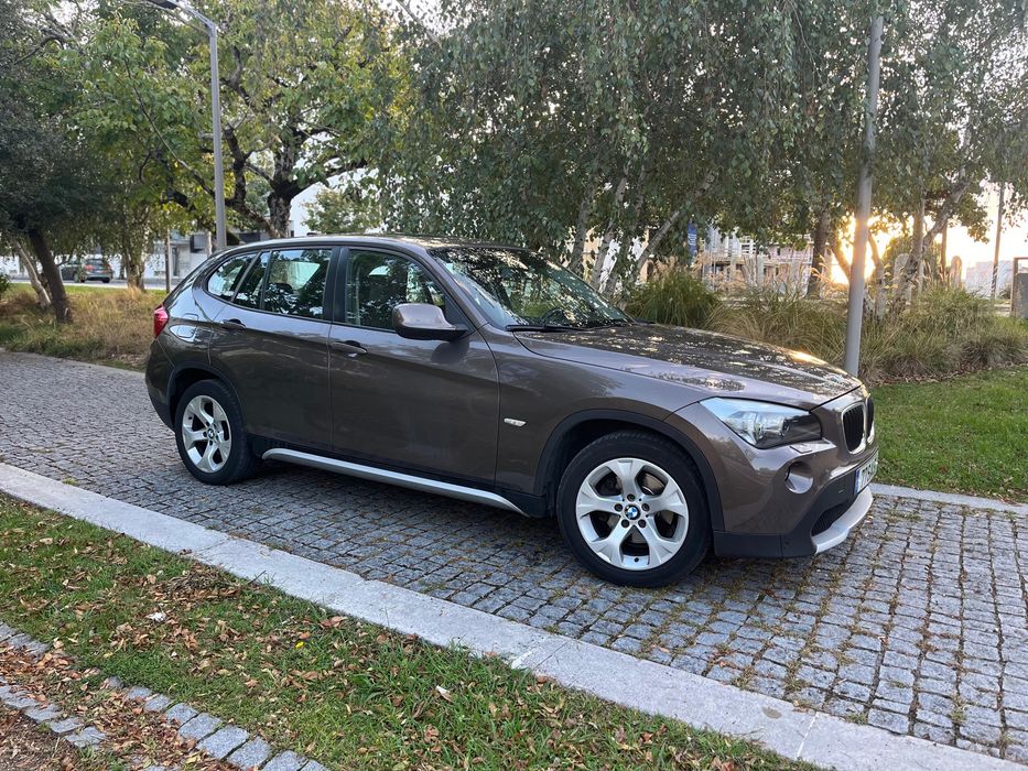 BMW X1 18D. — photo 4