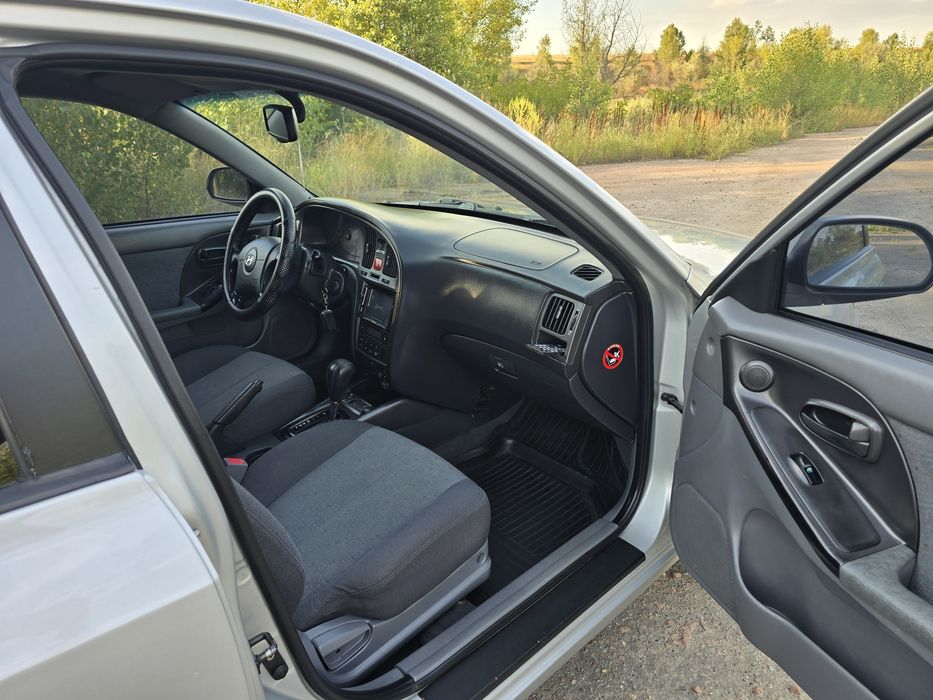 Hyundai Elantra (автомат, газ-4)