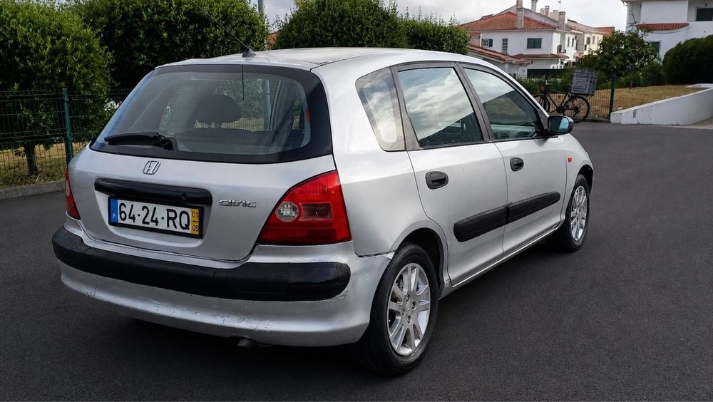 Honda Civic 1.4 iS – Econômico e Confiável