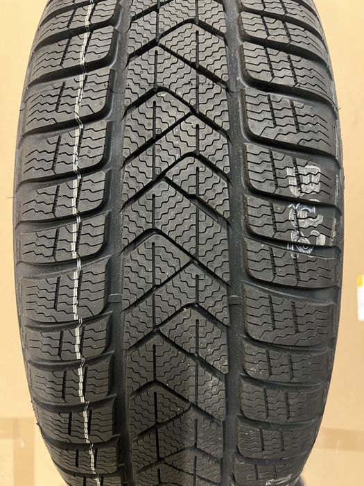 NOWE ORYGINALNE KOŁO Felga z oponą BMW 3 G20 G21 4 G22 G23 17" Pirelli