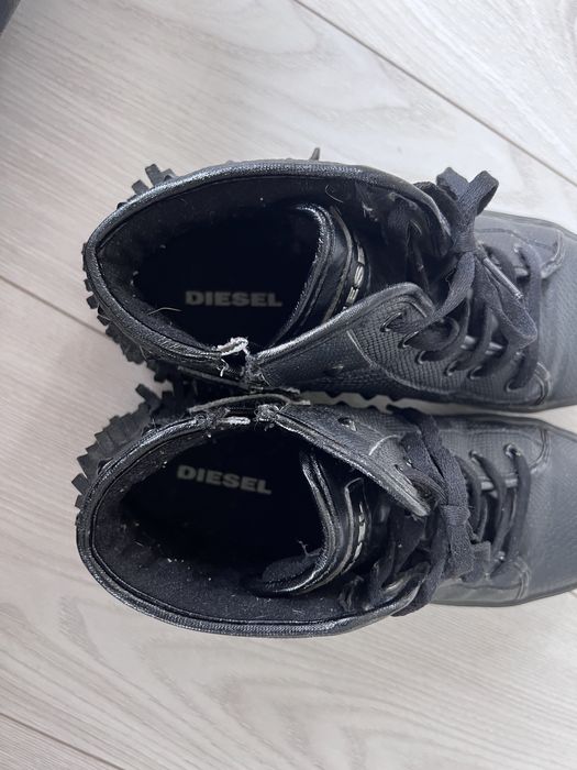Diesel trampki botki  lekko ocieplone 37