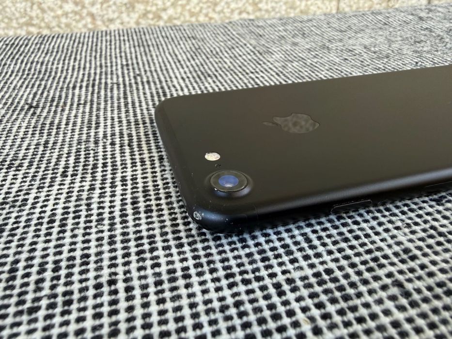 iPhone 7 32GB Preto – Muito Bom Estado