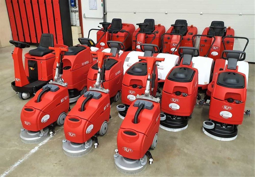 Підлогомийна машина