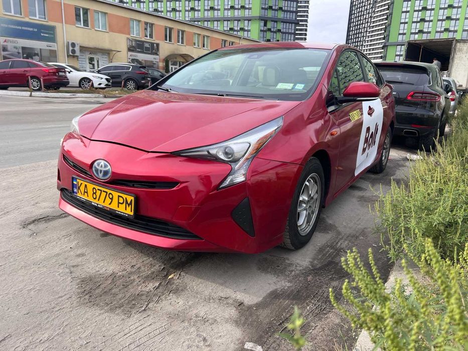 Таксі! Водій на авто компанії. ЗП %. Київ