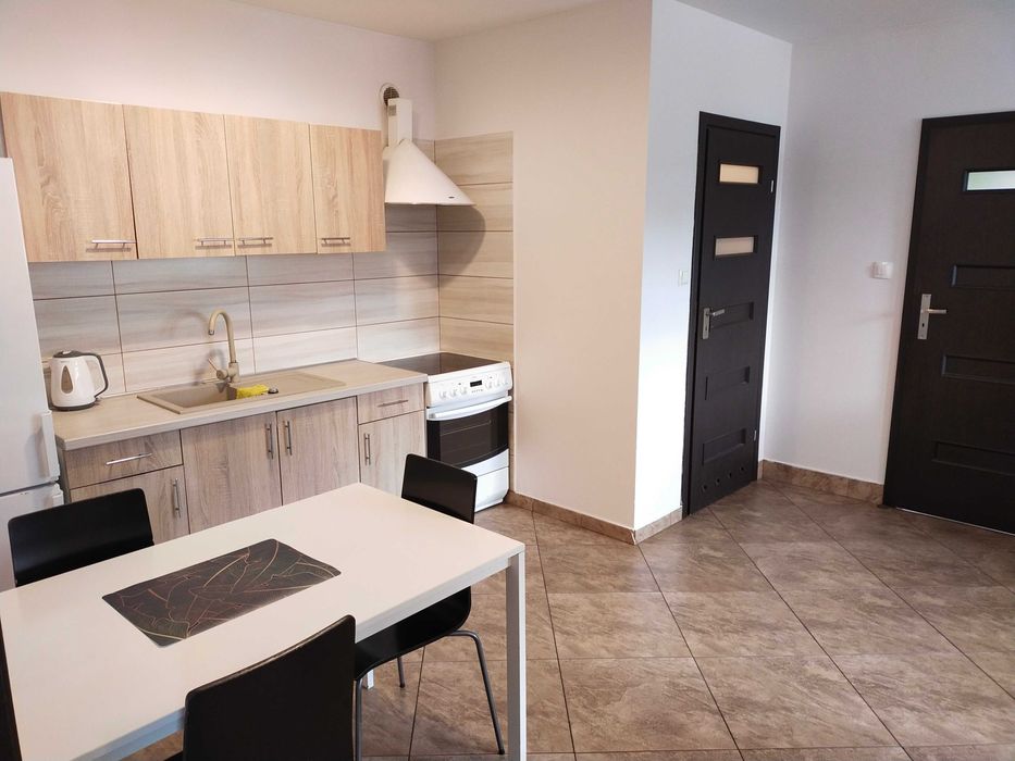 Mieszkanie 2 - pokoje - Centrum Sierakowic