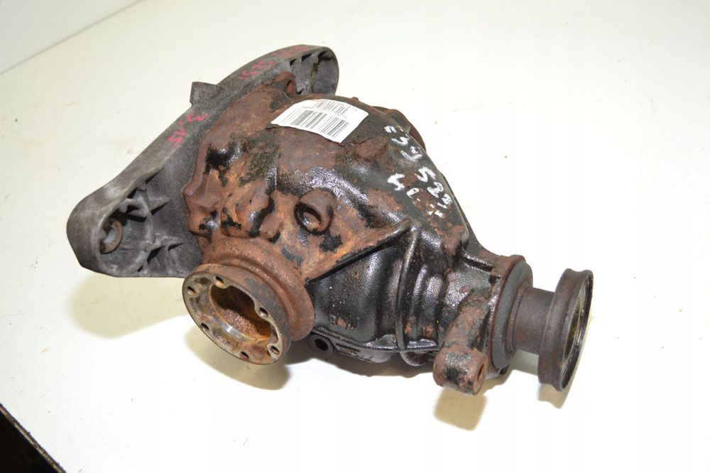 Most dyfer tył tylny BMW 5 e39 523i 525i 1428498 3.15