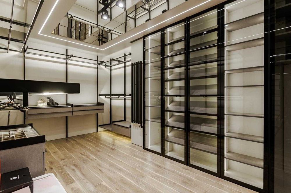 Продаж 3-к квартири в ЖК бізнес класу Riviera Riverside, Р. Окіпної 18