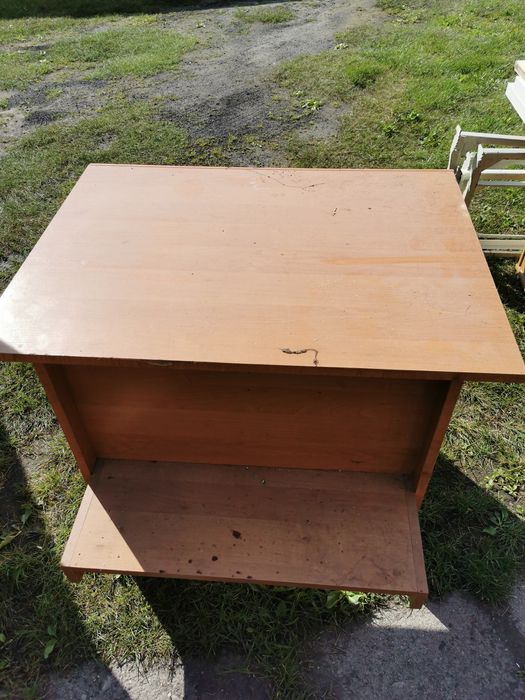 Komplet mebli biurowych