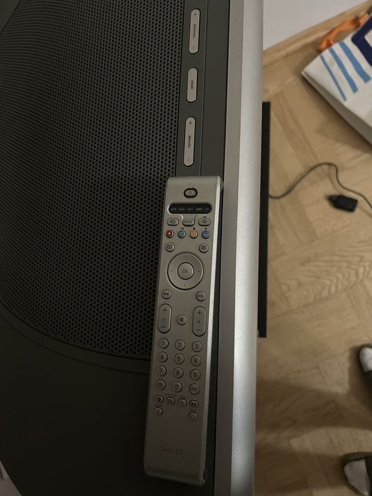 Philips Cineos 32PW9520/12 CRT 100Hz | Retro Gaming | PS2 SNES