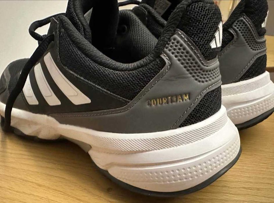 Sapatilhas Adidas 41.5
