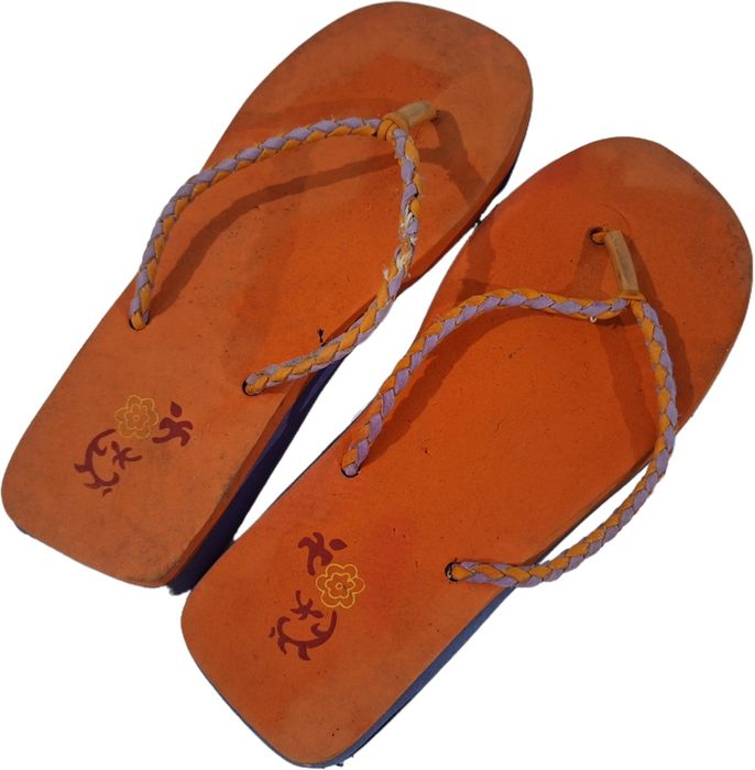 Pack Chinelos semi-novos