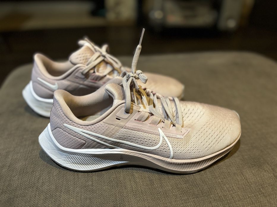Nike zoom pegasus 38.  40,5