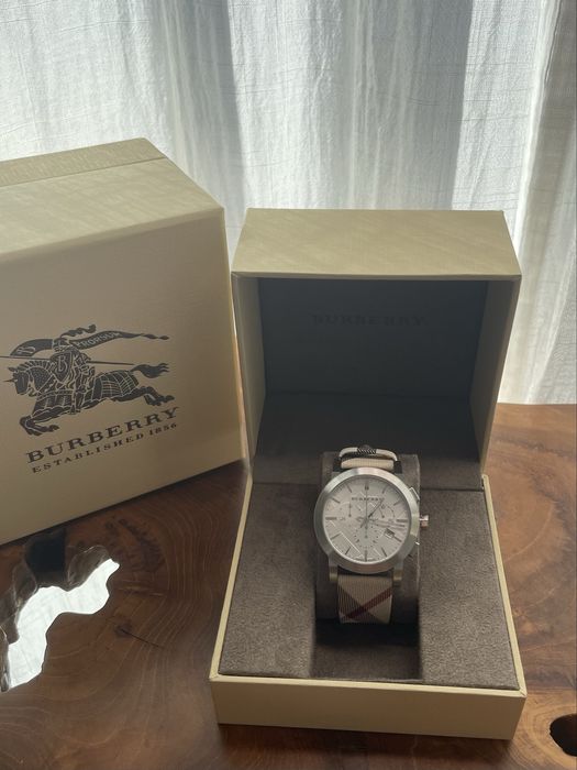 Relogio Burberry
