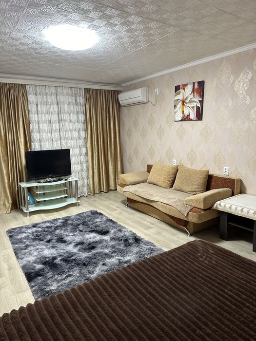 Почасово  1 кімнатна - Макдональдс ,подобово