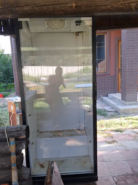 Продам пивной холодильник б/у
