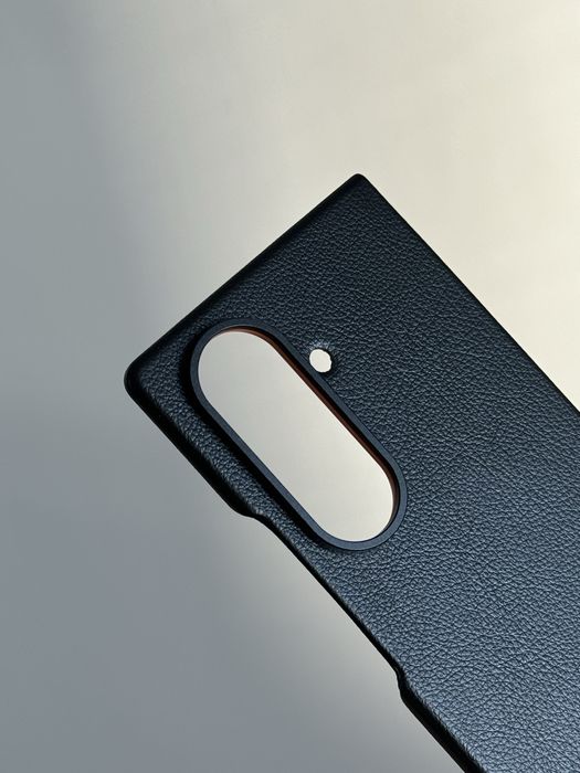 Кожанный чехол Kindsuit Case с MagSafe Galaxy Z Fold 7