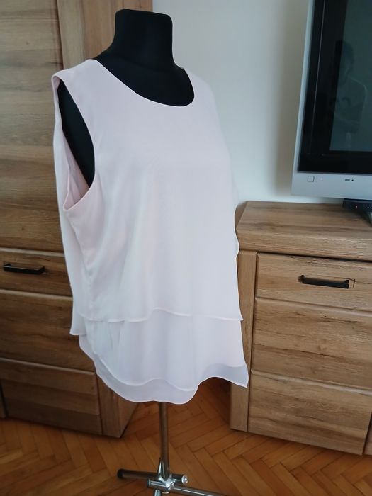 Rozowa luźna  bluzka  Calvin  Klein 44