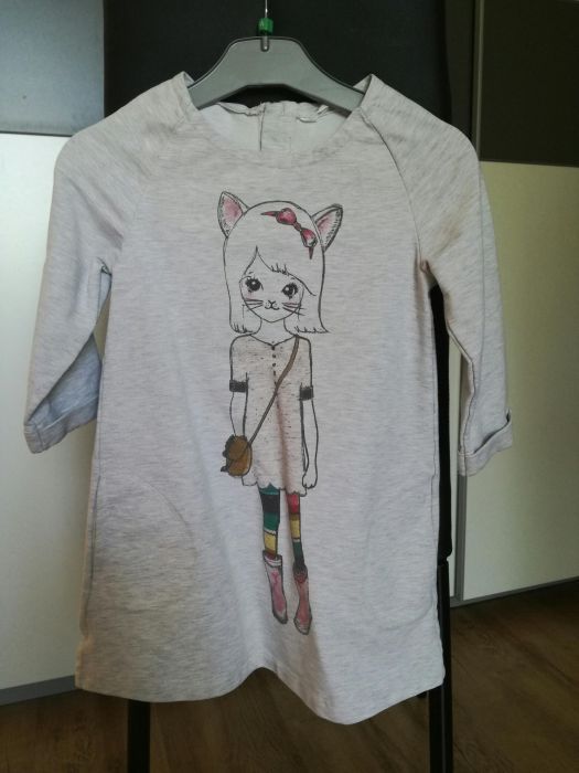 H&M sukienka z kotkiem 110 116