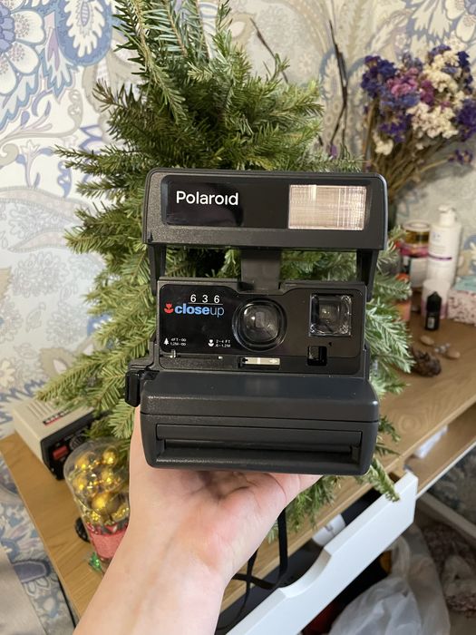 Фотоапарат миттєвої зйомки Polaroid 636