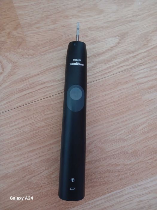 Електрична зубна щітка Philips Sonicare ProtectiveClean 4300 HX6800/87