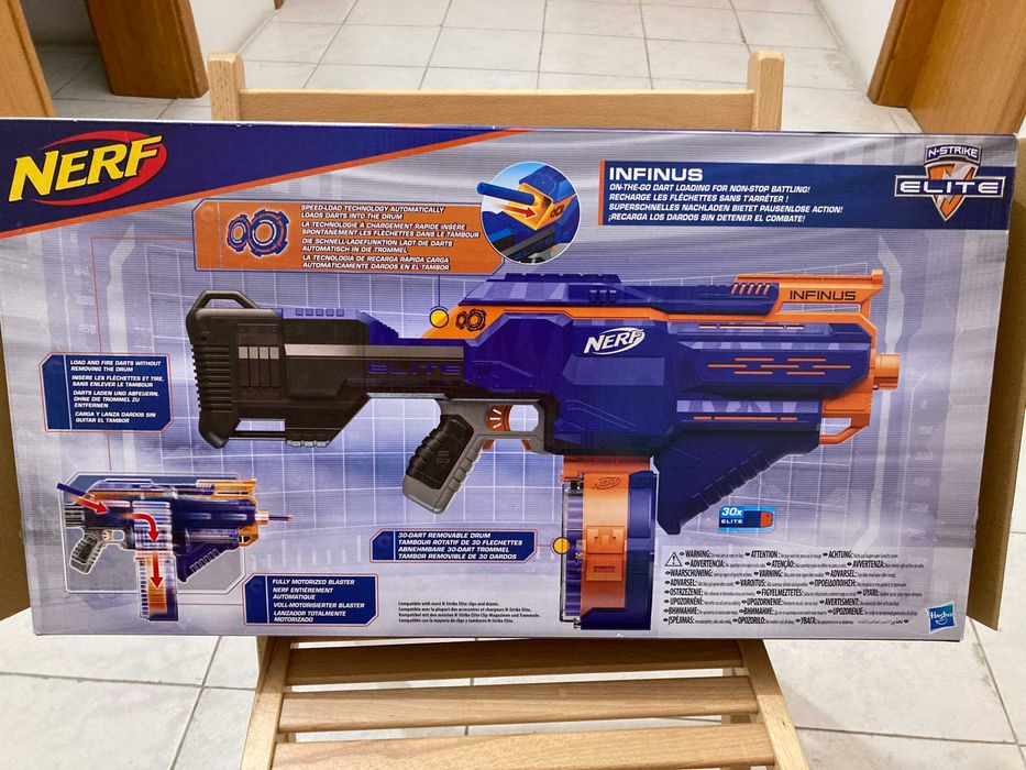 Lançador NERF Elite Infinus para 30 dados