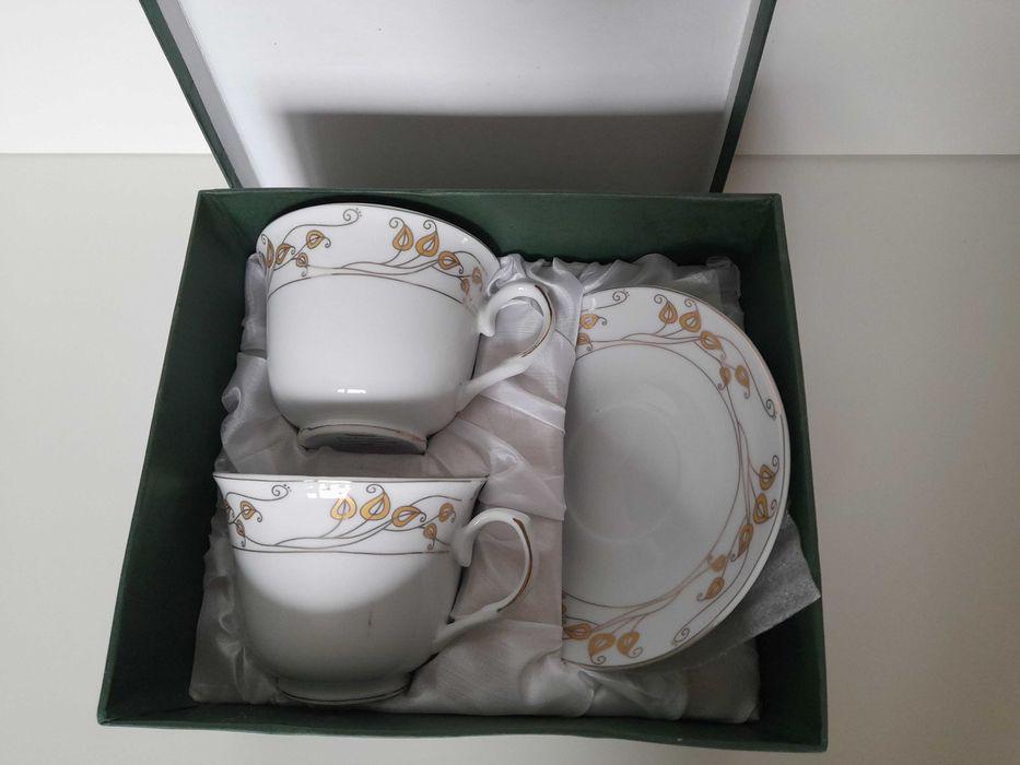 Zestaw 2 filiżanki i spodki porcelana Yamasen 24gold collection Japan