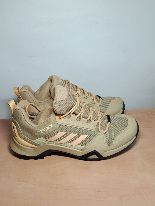 Трекінгові кросівки Adidas Terrex AX3 Gore-Tex  38р.