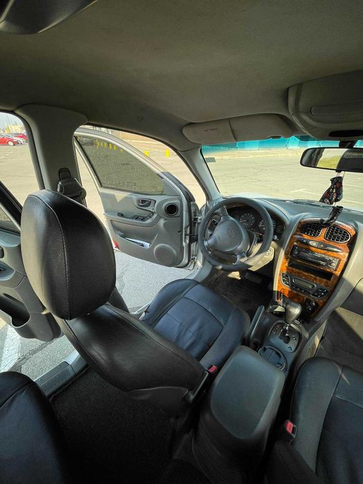 Hyundai Santa FE 2002 рік. 2.7 газ/бензин