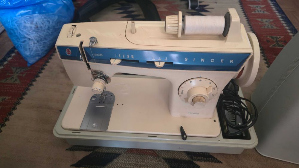 Maquina de costura singer 288