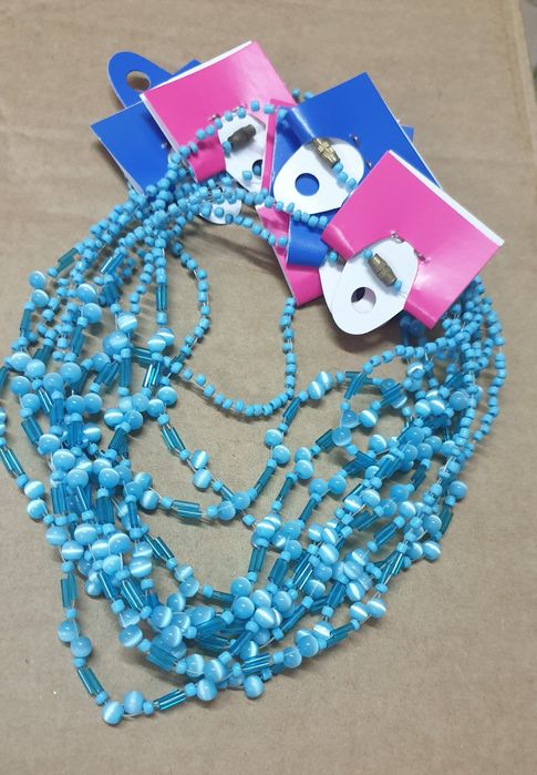 Lote de bijuteria (3000+ unidades)