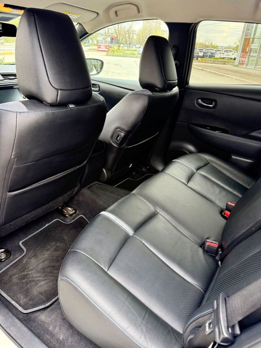 Продам своє авто Nissan Leaf 2 40кВт