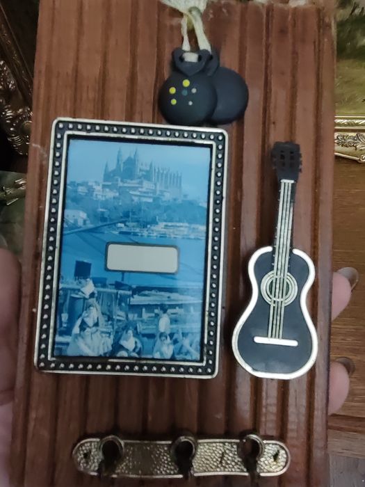 Ключниця вінтаж дерев'яна