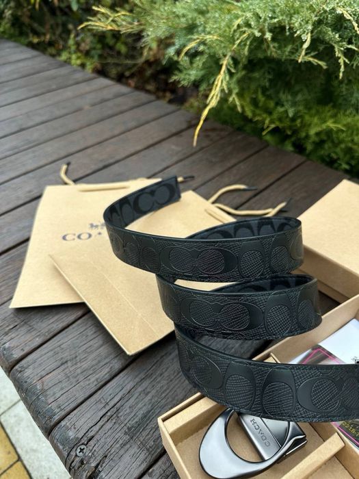 Подарунок, який він точно оцінить Стильний чоловічий набір Coach