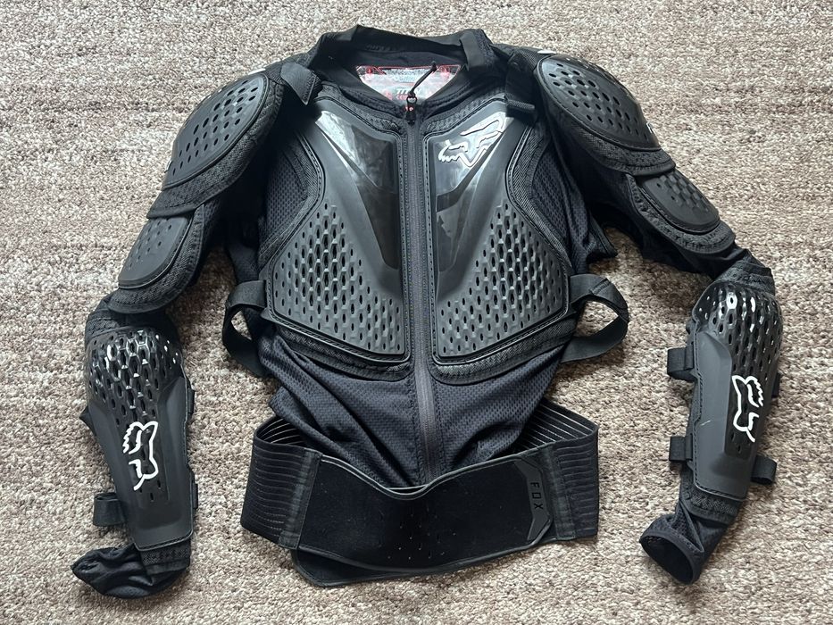Zbroja FOX Titan rozmiar L