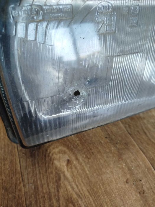 Фара права ВАЗ 2104