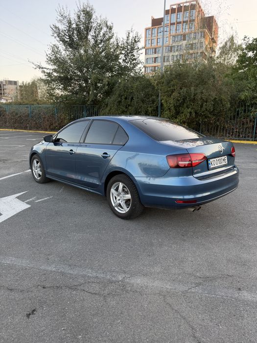 Jetta 2015 2benz АВТОМАТ